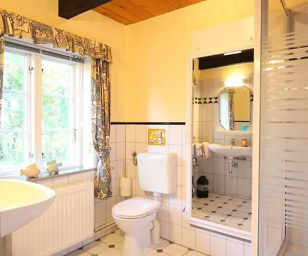 Feriehus Gaestehaus Andresen-warft *